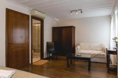 Isioni Pension - 27