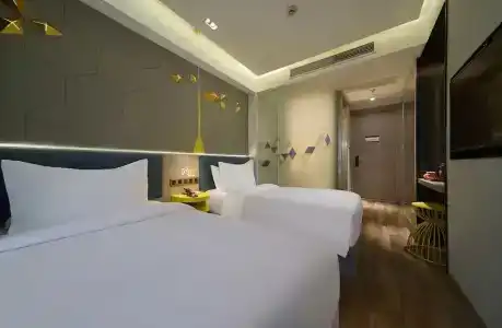 Jinglai (Shanghai Xujiahui) - 31