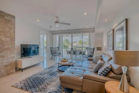Coconut Grove - 38