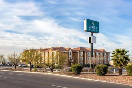 Quality Inn & Suites I-10 - 19