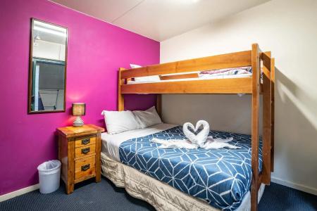 The Flaming Kiwi Backpackers - 23