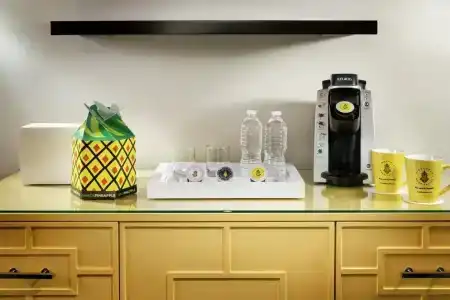 Staypineapple, An Elegant, Union Square - 24