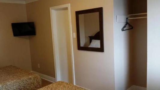 Falcon Inn - 117