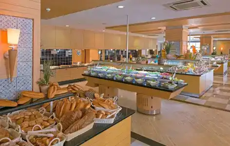 Can Garden Resort - 11