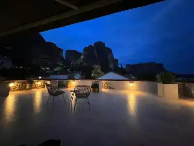 Oikia guesthouse - 11