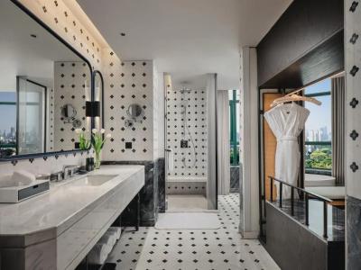 The Venice Raytour Shenzhen (close to HappyValley and Window of the world, has 1500m² outdoor pool) - 80