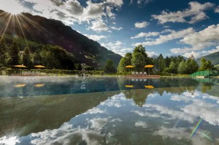 Österreichischer Hof-im Bademantel direkt in die Alpentherme - 10