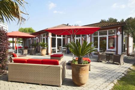 Kyriad Nîmes Ouest A9 - 17