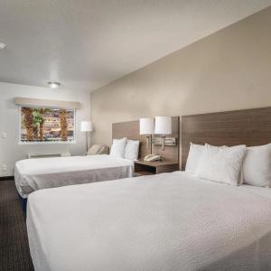 St. George Inn and Suites - 36