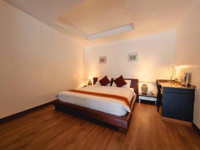 The Bedrooms Boutique Bangkok - 35