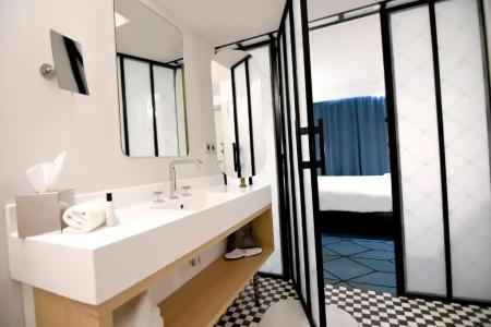 Mercure Nantes Centre Gare - 55