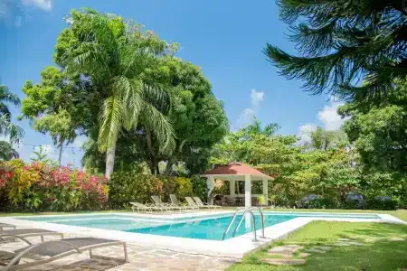 El Pelicano Apart-Hotel - 12