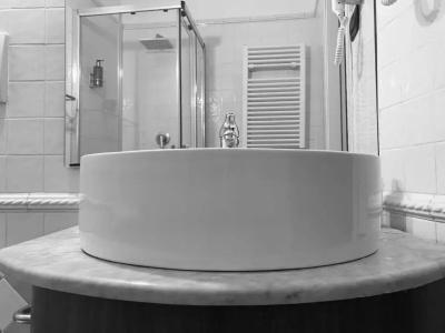 Albergo Delle Regioni, Barberini - Fontana di Trevi - 43