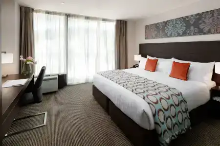 Rydges - 47