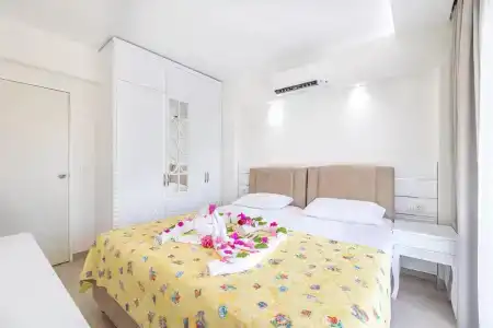 Princess Kinli Suites - 5