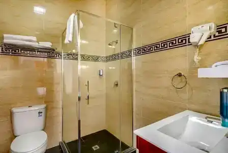 Ramada by Wyndham, City Center - 52