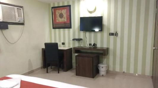 Bhammar's Inn - a Pure Veg - 81