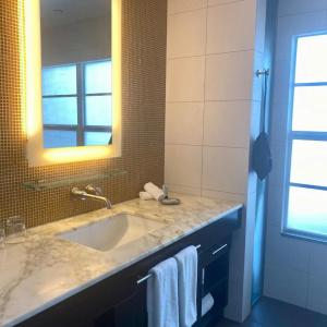 Breakwater South Beach - 37