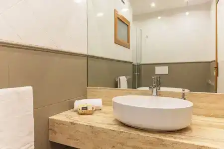 Marbela & Suites - 170