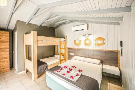 Leda Beach - 50