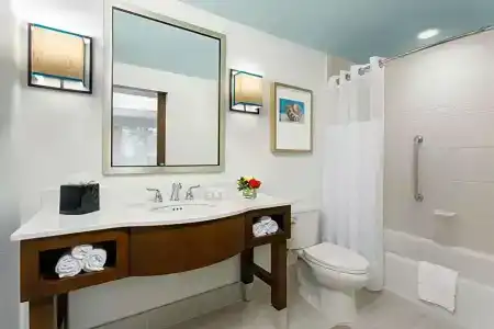 Hilton Garden Inn / The Keys Collection - 126