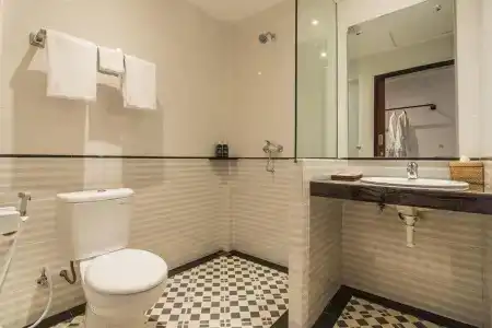 Suka Beach Inn - 7