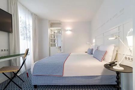 34B - Astotel - 45