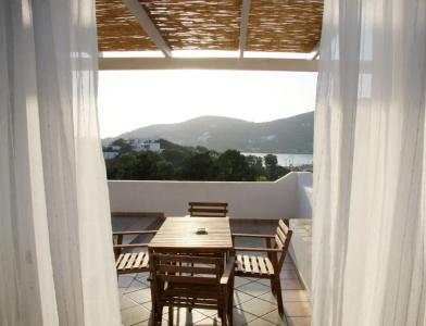 Armadoros / Ios Backpackers - 103