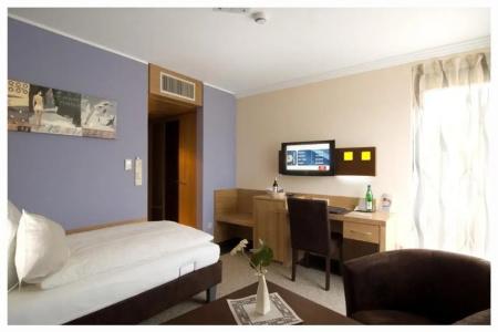 BurgStadt-Hotel - 2