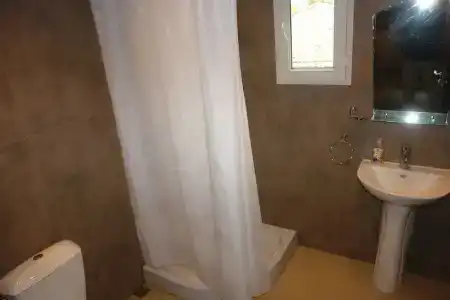 Artsiv Guesthouse - 8