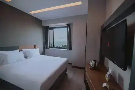 Peerless Villas - 28
