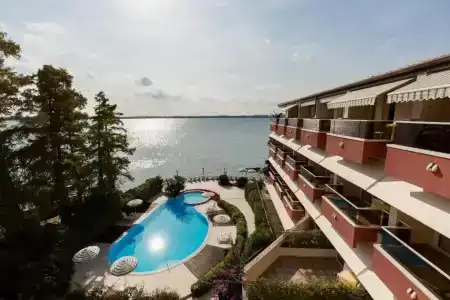Continental Wellness & Spa - 113
