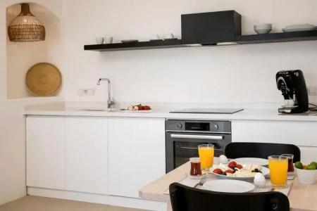 Villa Kale Suites with heated pool in winter - 43
