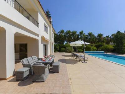 Meneou Seaside Mansion 7 - 51
