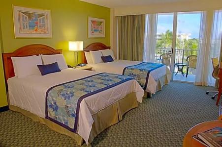 Courtyard by Marriott - 27