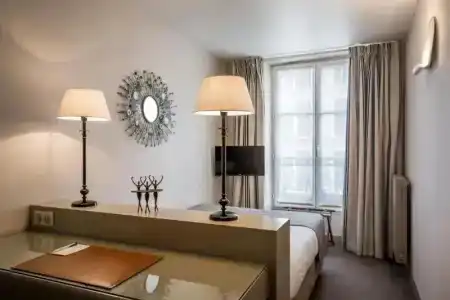 Hôtel la Residence Du Berry - 95