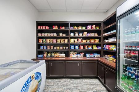 Hawthorn Suites by Wyndham - 10