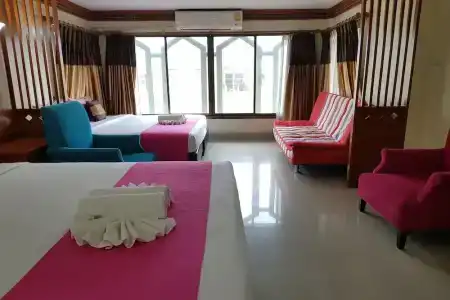 Poonsook Phitsanulok Sha Plus - 25