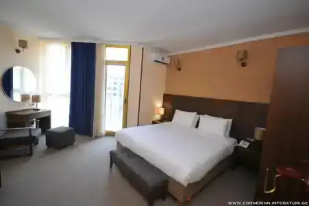 Corner Inn - 51