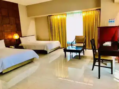 Indra Regent - 68