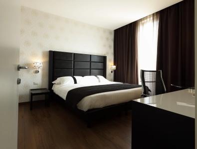 Holiday Inn Genoa City, An Ihg - 45
