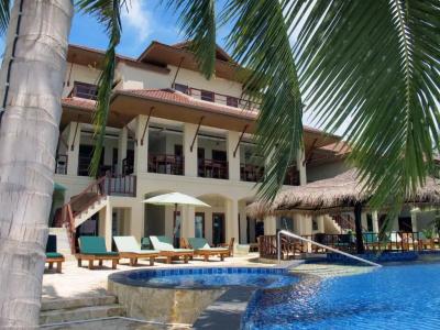 Sara Beachfront Boutique - 44