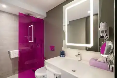Park Inn by Radisson Izmir - 8