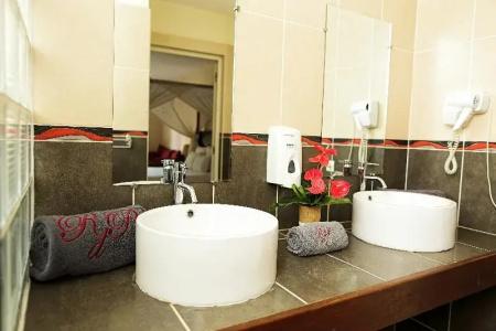 Relais des Plateaux & Spa– Ivato International Airport - 43