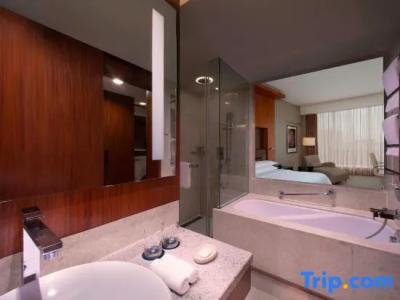 Sheraton Grand Bangalore at Brigade Gateway - 78