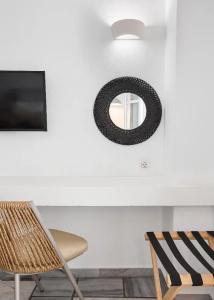 Paros Agnanti - 80