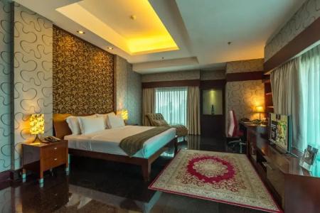 Manhattan Jakarta - 104