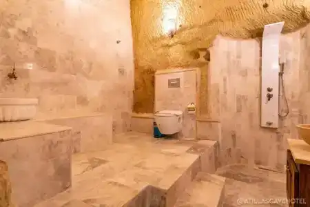 Atilla's Cave - 408