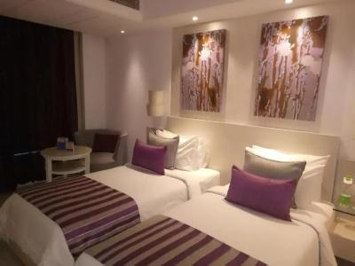 The Ashtan Sarovar Portico - 31