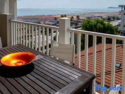 Le Rose Suite - 152